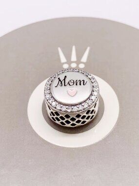 Pandora Engravable Mom Bead Charm